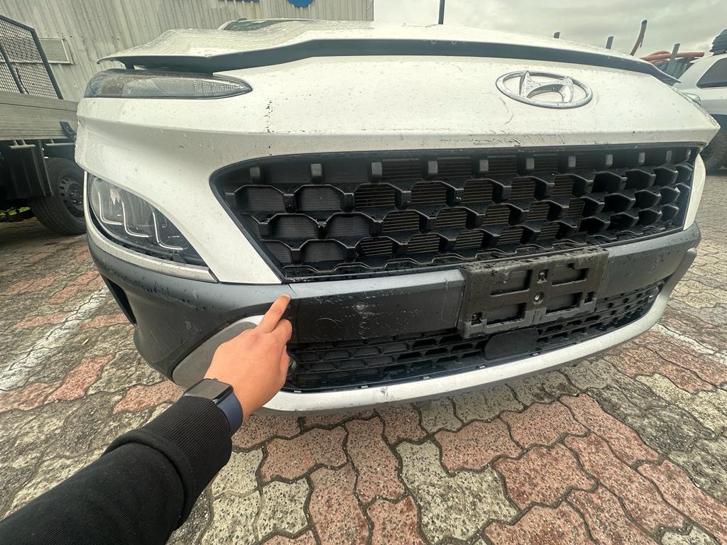 View Auto part Left Door Mirror Hyundai Kona 2022