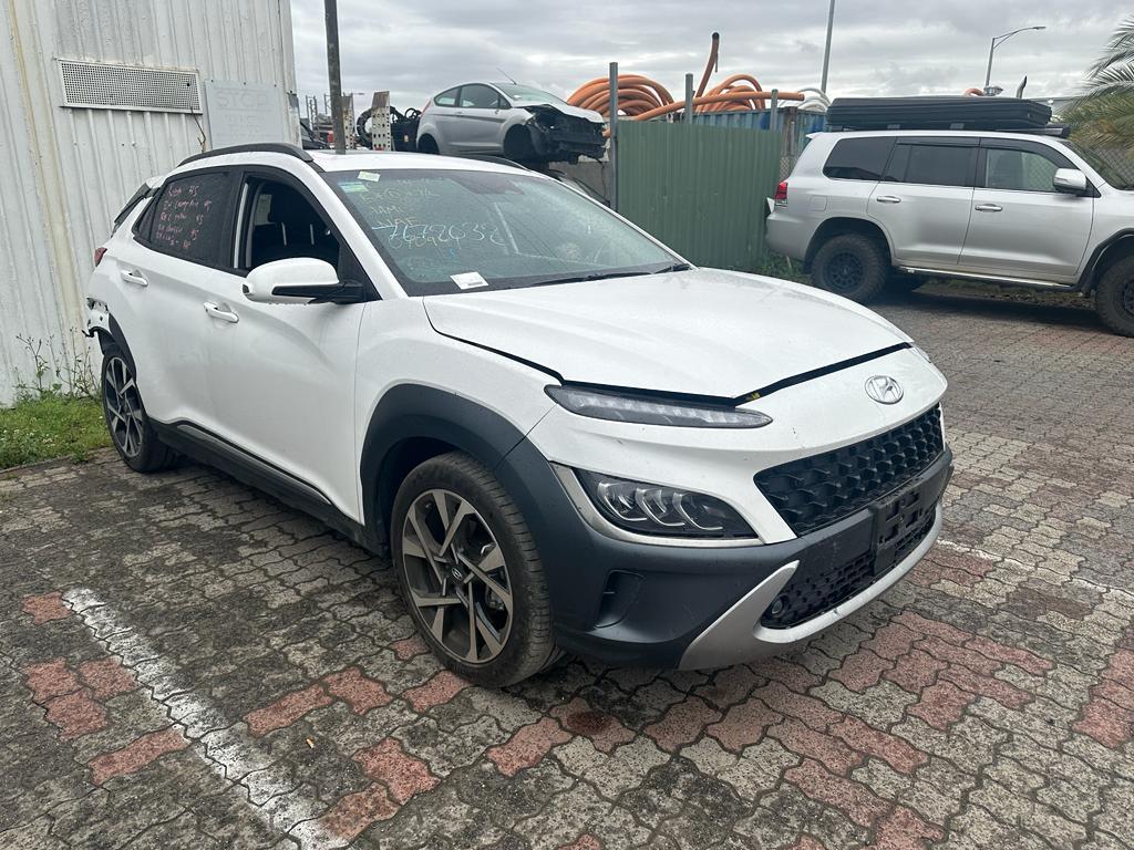 View Auto part Left Door Mirror Hyundai Kona 2022