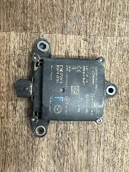 View Auto part Reverse Camera Mazda 3 2020