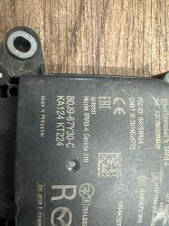 View Auto part Reverse Camera Mazda 3 2020