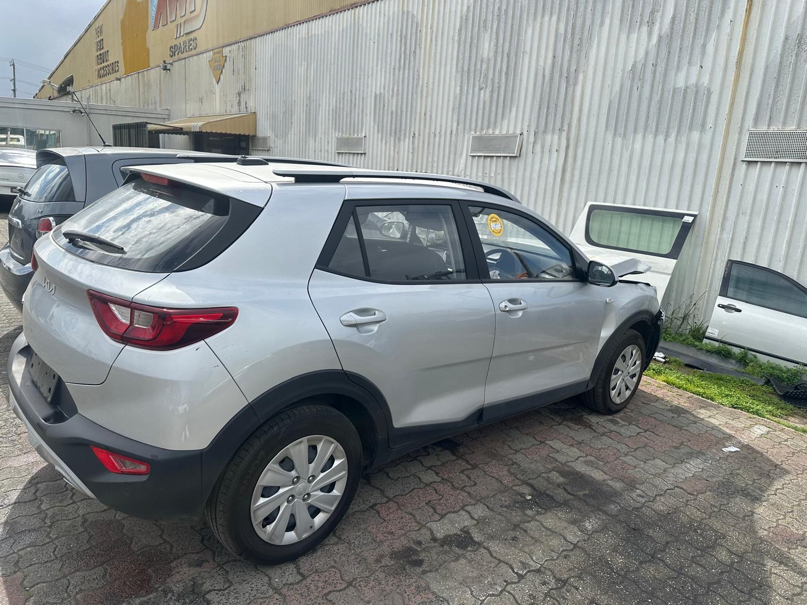 View Auto part Bootlid/Tailgate Kia Stonic 2023