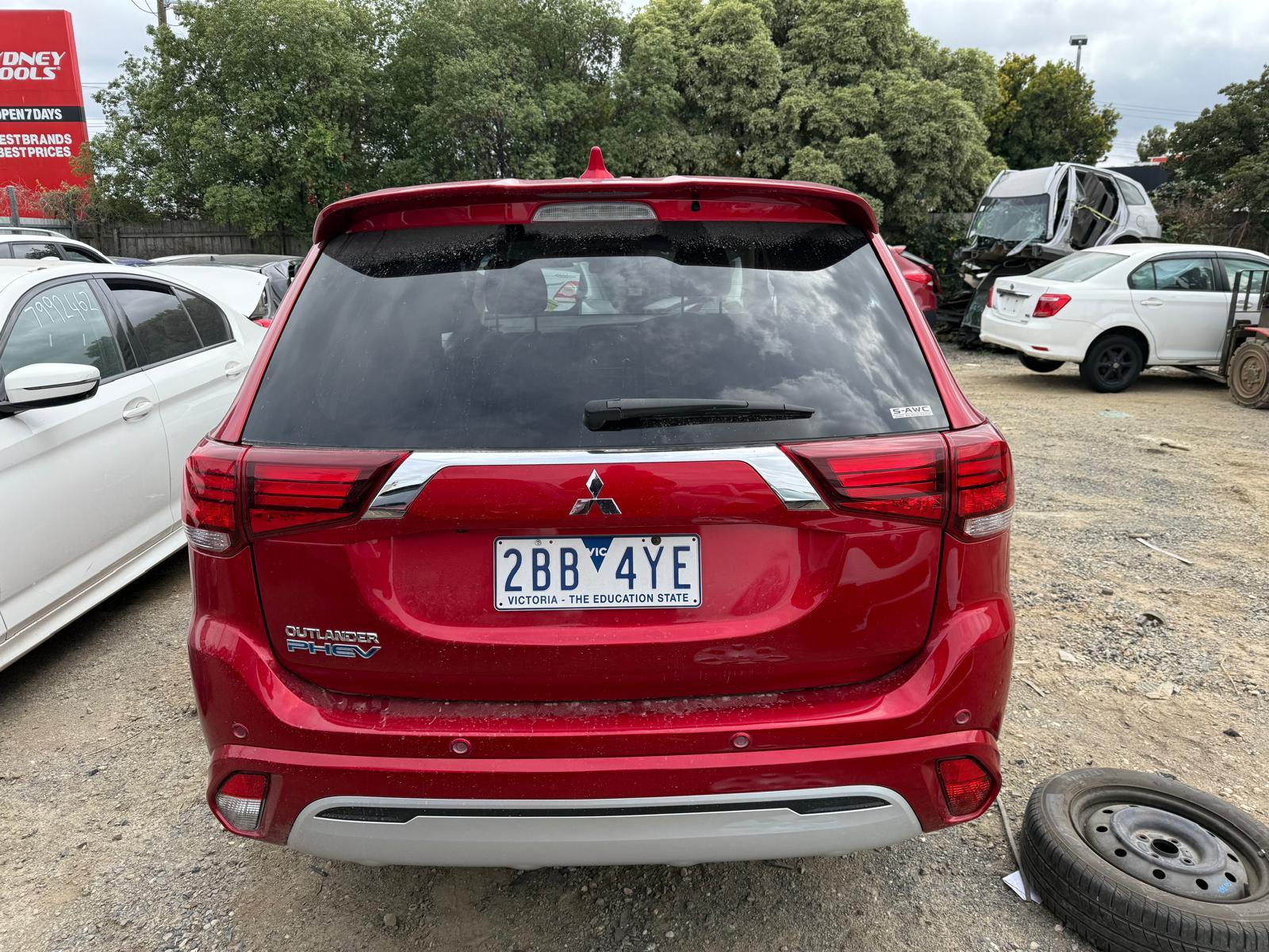 2021 Mitsubishi Outlander 2nd Seat (Rear Seat) View Auto part 2nd Seat (Rear Seat) Mitsubishi Outlander 2021