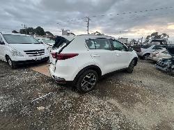 View Auto part Left Rear Trailing Arm Kia Sportage 2020