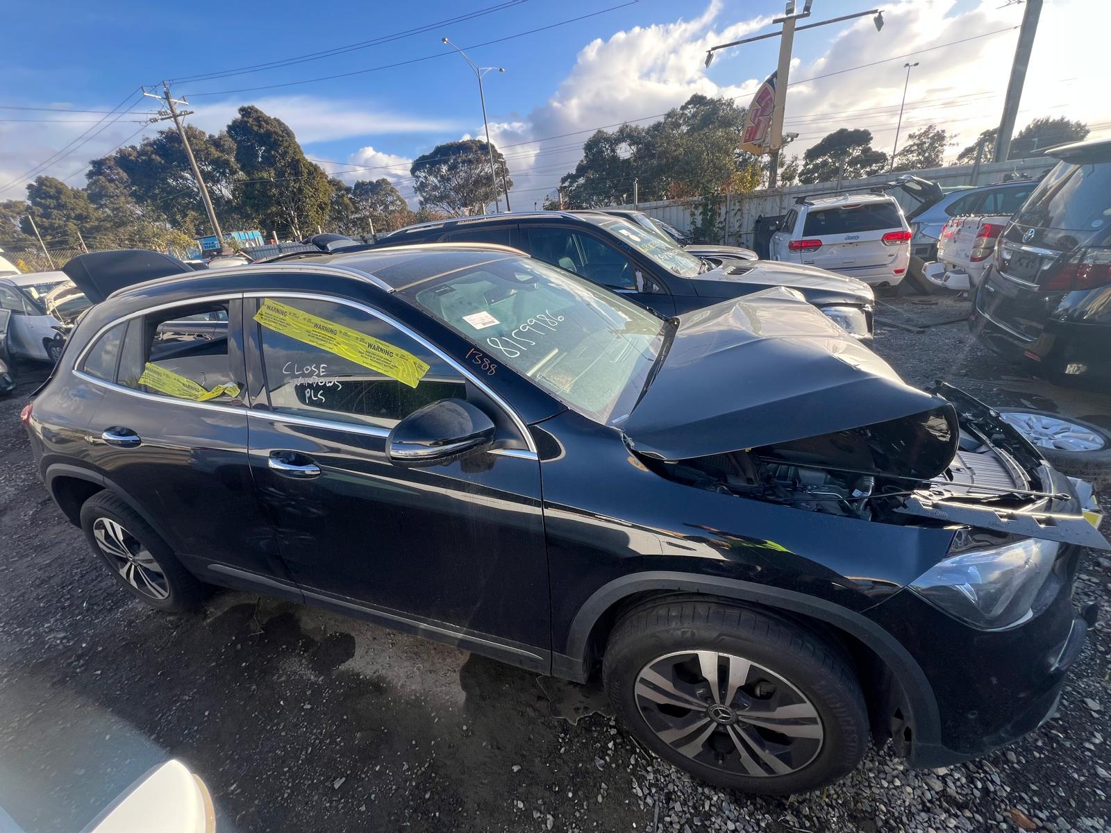 2024 Mercedes Gla Class Left Front Door Window View Auto part Left Front Door Window Mercedes Gla Class 2024