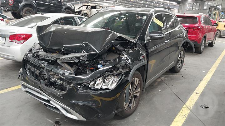 2024 Mercedes Gla Class Left Front Door Window View Auto part Left Front Door Window Mercedes Gla Class 2024