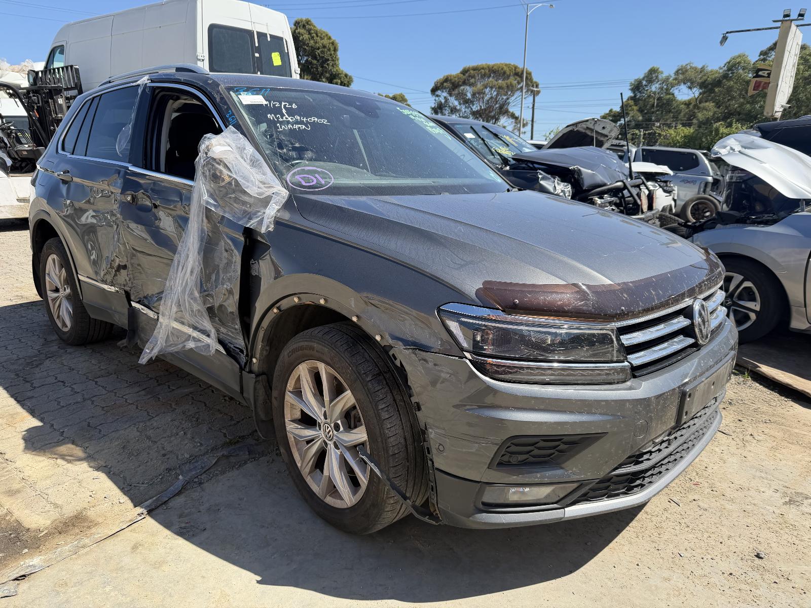 View Auto part Bonnet Volkswagen Tiguan 2019