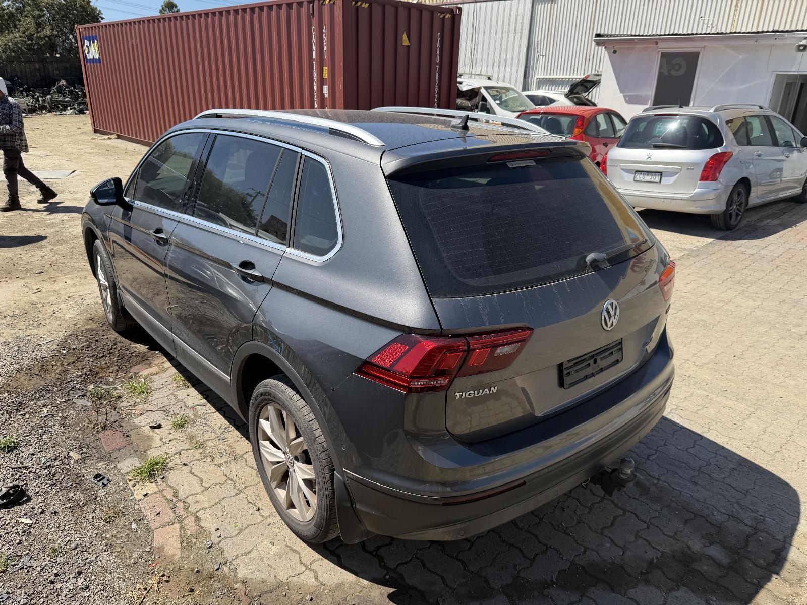 View Auto part Bonnet Volkswagen Tiguan 2019