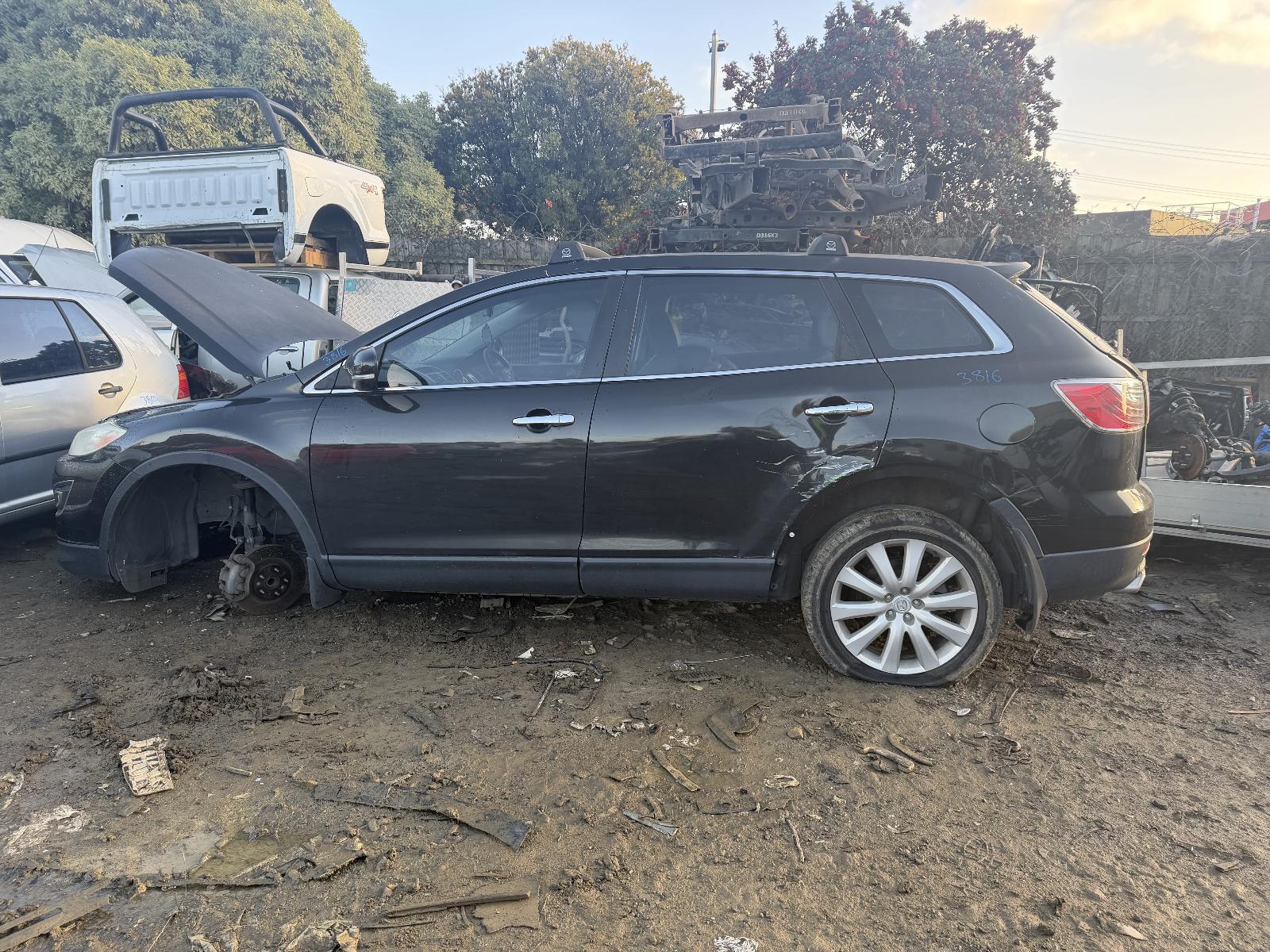 View Auto part Right Rear Wnd Reg/Motor Mazda Cx9 2010