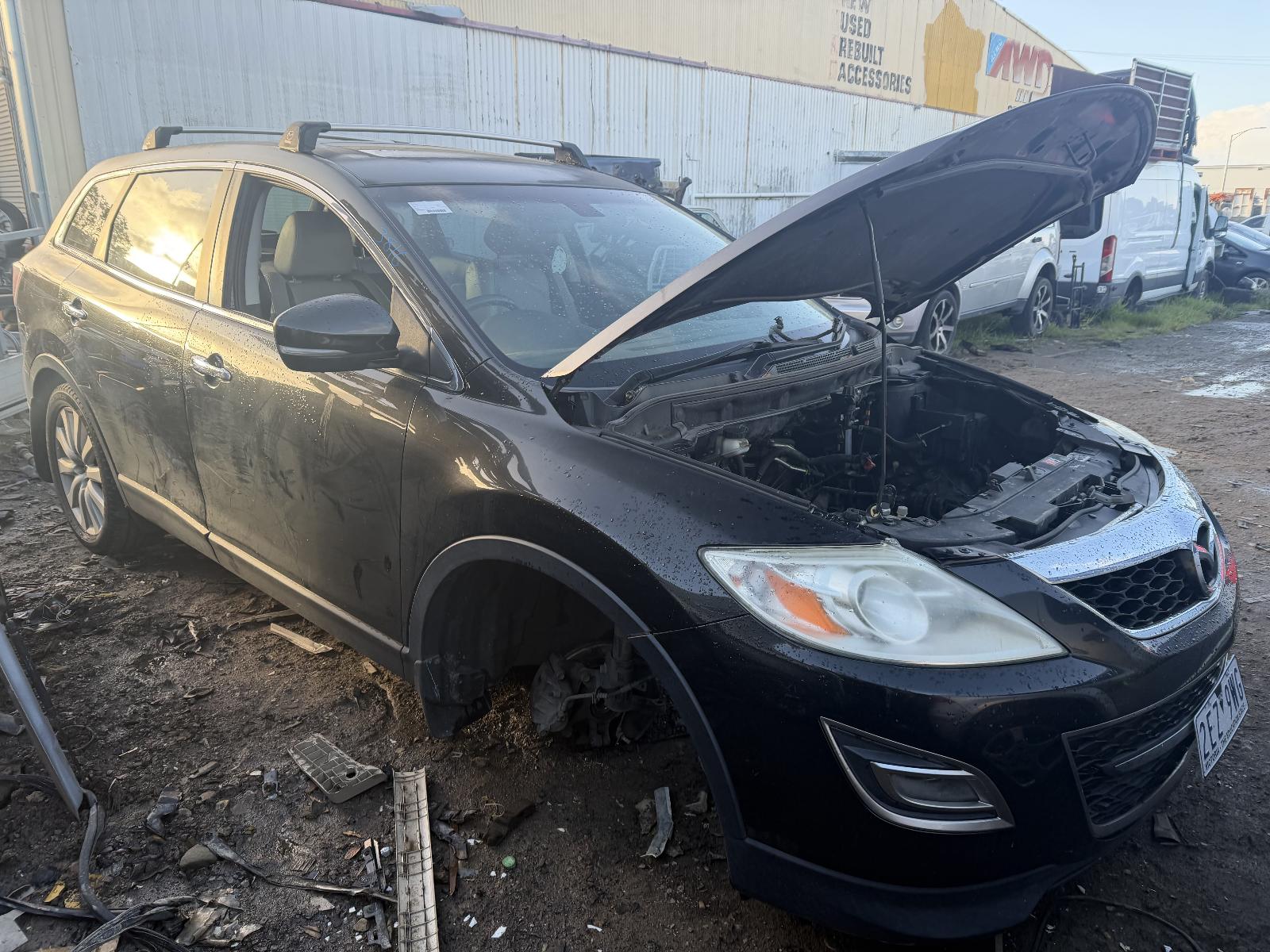 View Auto part Right Rear Wnd Reg/Motor Mazda Cx9 2010
