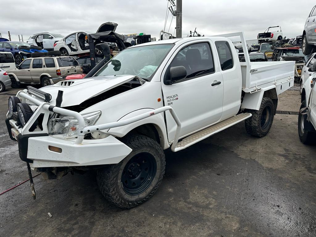 2014 Toyota Hilux Sunvisor View Auto part Sunvisor Toyota Hilux 2014