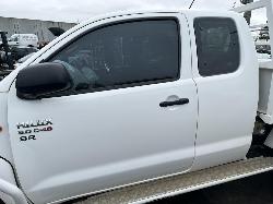 View Auto part Sunvisor Toyota Hilux 2014