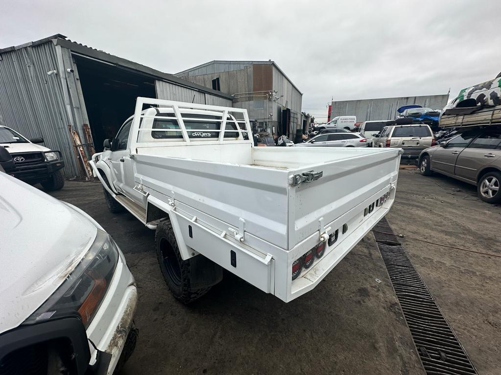 2014 Toyota Hilux Sunvisor View Auto part Sunvisor Toyota Hilux 2014