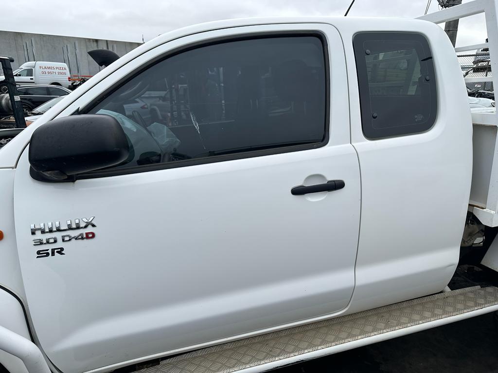 2014 Toyota Hilux Sunvisor View Auto part Sunvisor Toyota Hilux 2014