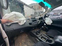 View Auto part Sunvisor Toyota Hilux 2014