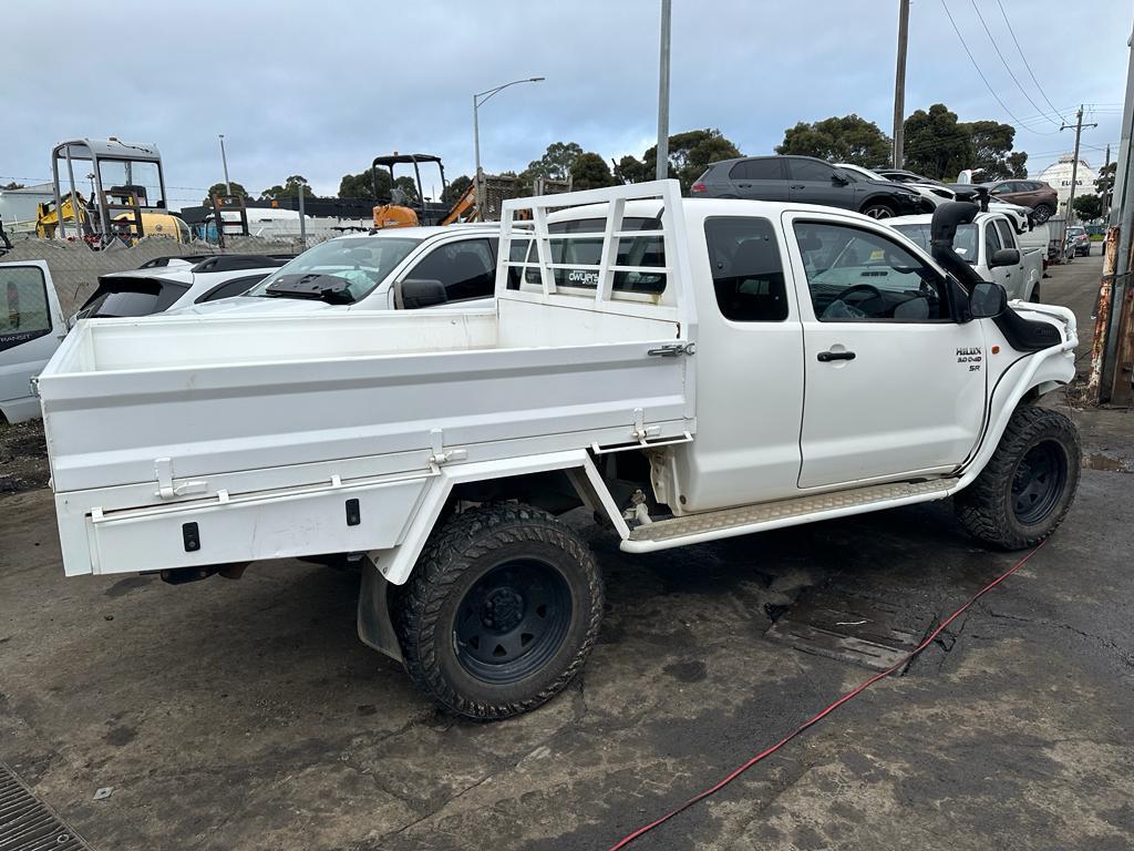 2014 Toyota Hilux Sunvisor View Auto part Sunvisor Toyota Hilux 2014